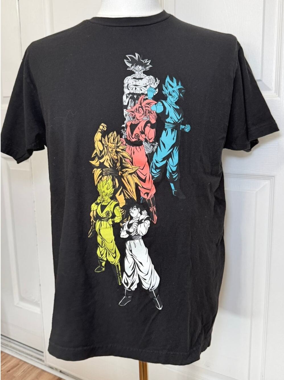 Dragon Ball Super Goku Saiyan Forms Black Graphic T-Shirt Men’s Large Anime Tee